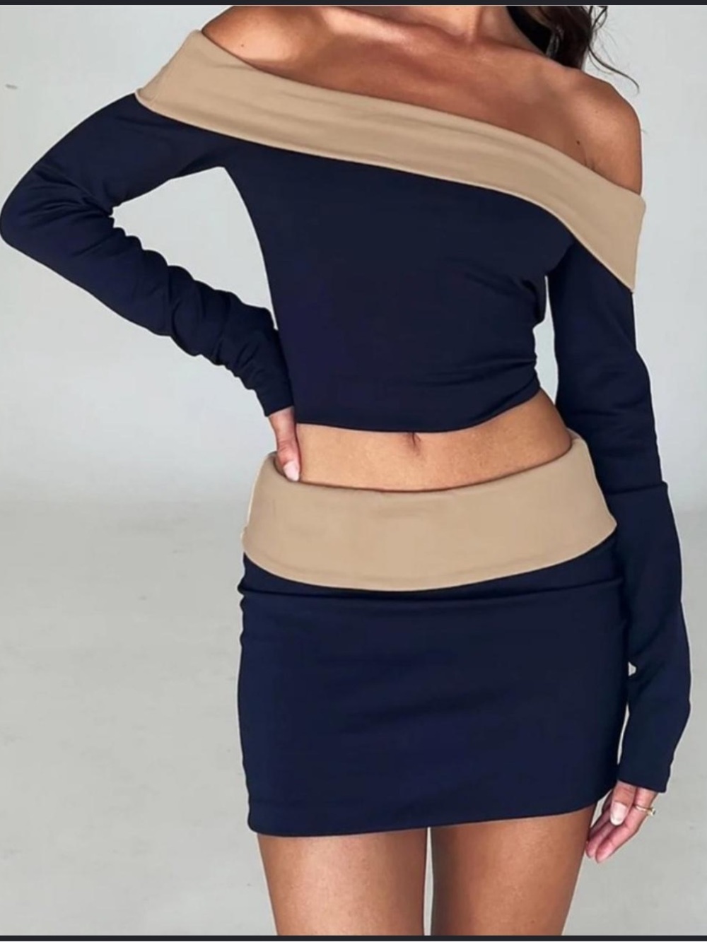 Revolve Tiger Mist navy Blue Tan off the shoulder long sleeve Shirt Womens XS